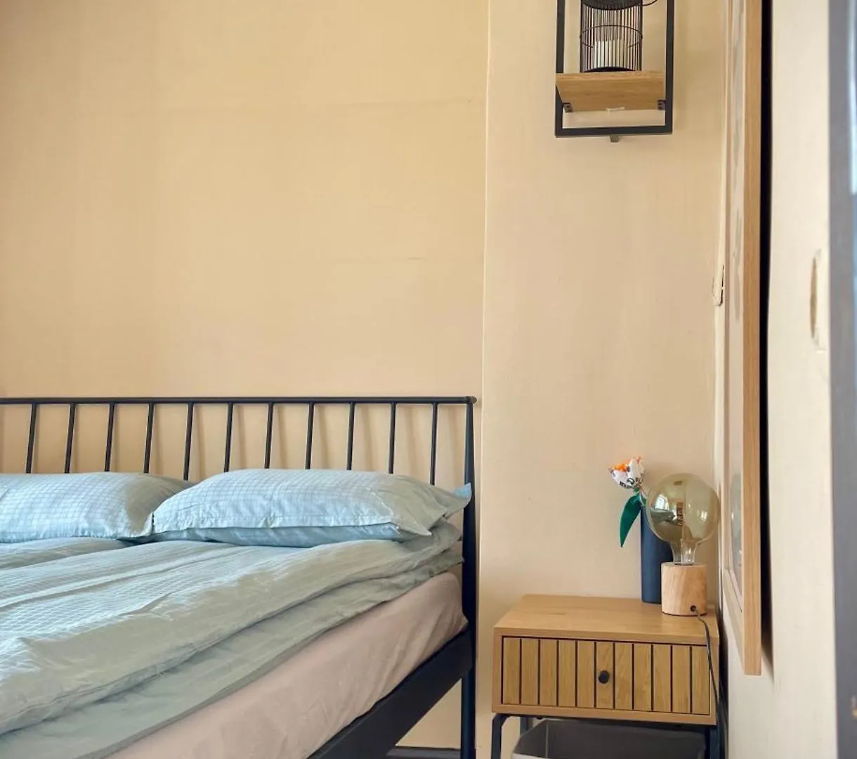 Апартаменты Cozy Apt Free Parking Wi-Fi Netflix София