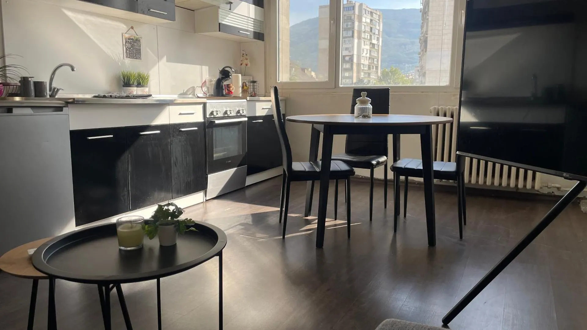 Апартаменты Cozy Apt Free Parking Wi-Fi Netflix София
